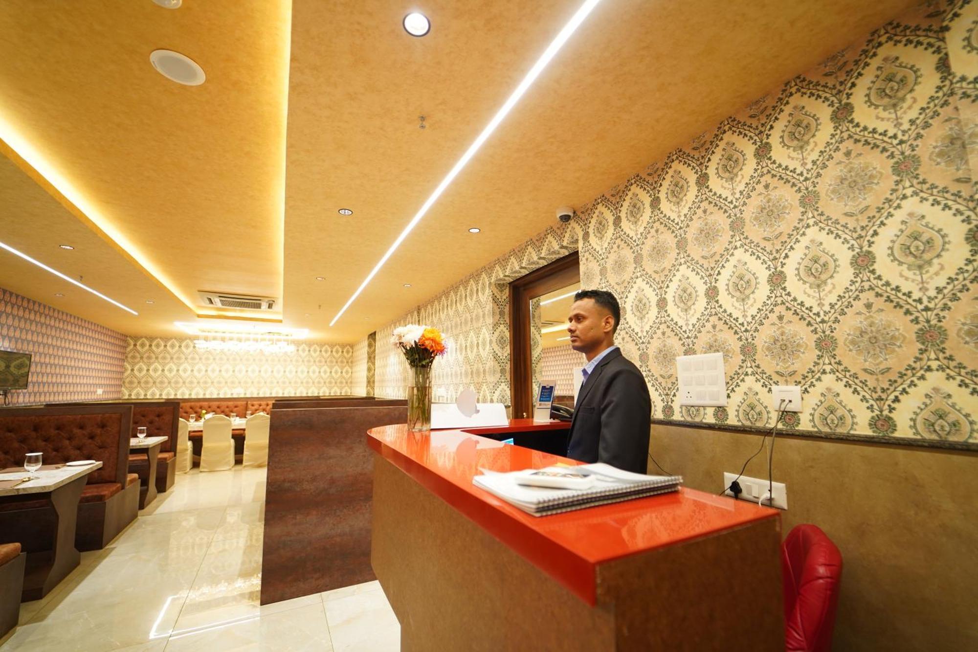 Hotel Ananta Sayana Бхубанешвар Екстер'єр фото